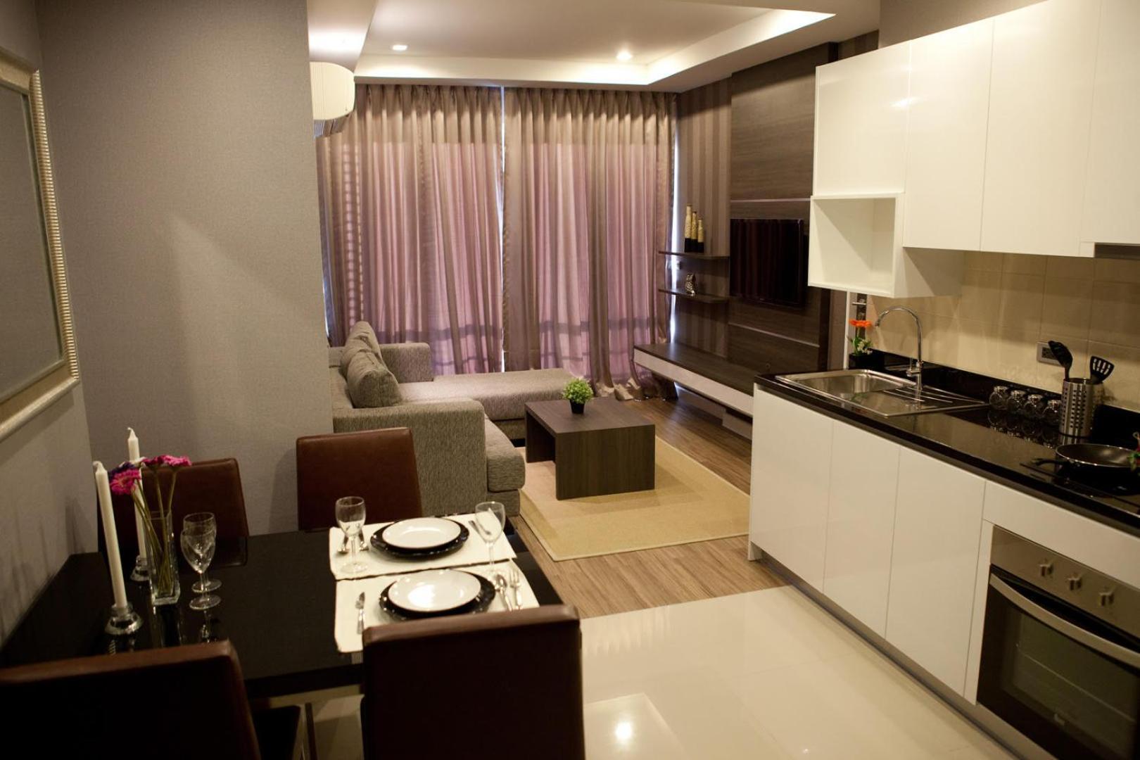 J Residence Thonglor 8 Bangkok Buitenkant foto