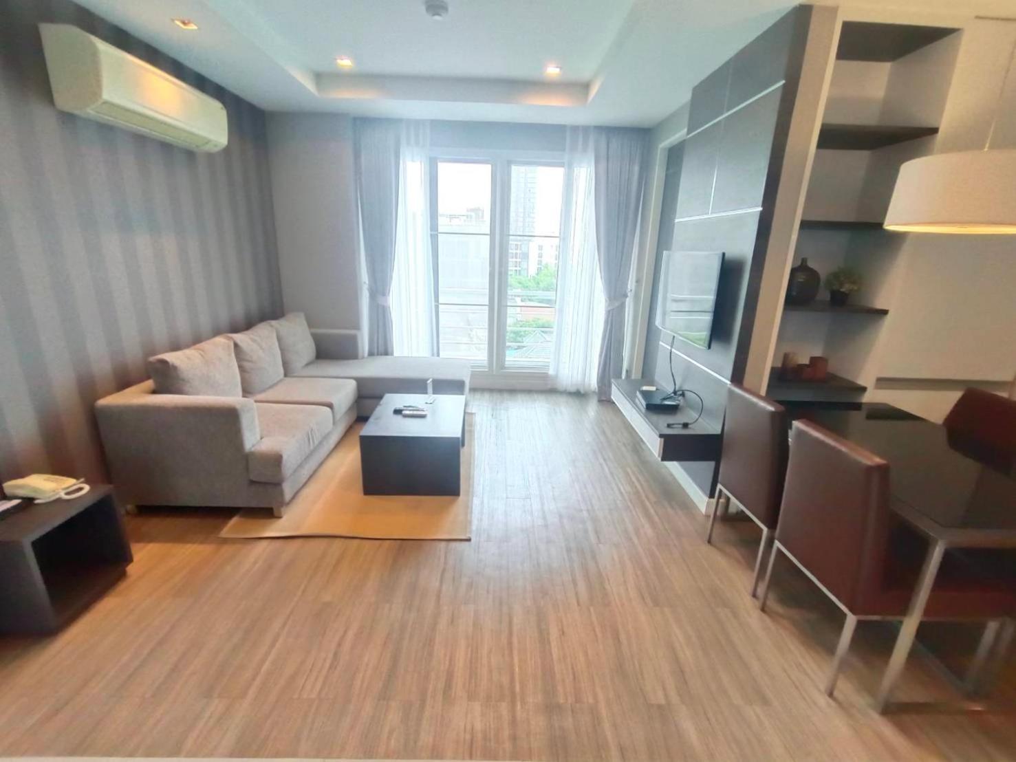 J Residence Thonglor 8 Bangkok Buitenkant foto
