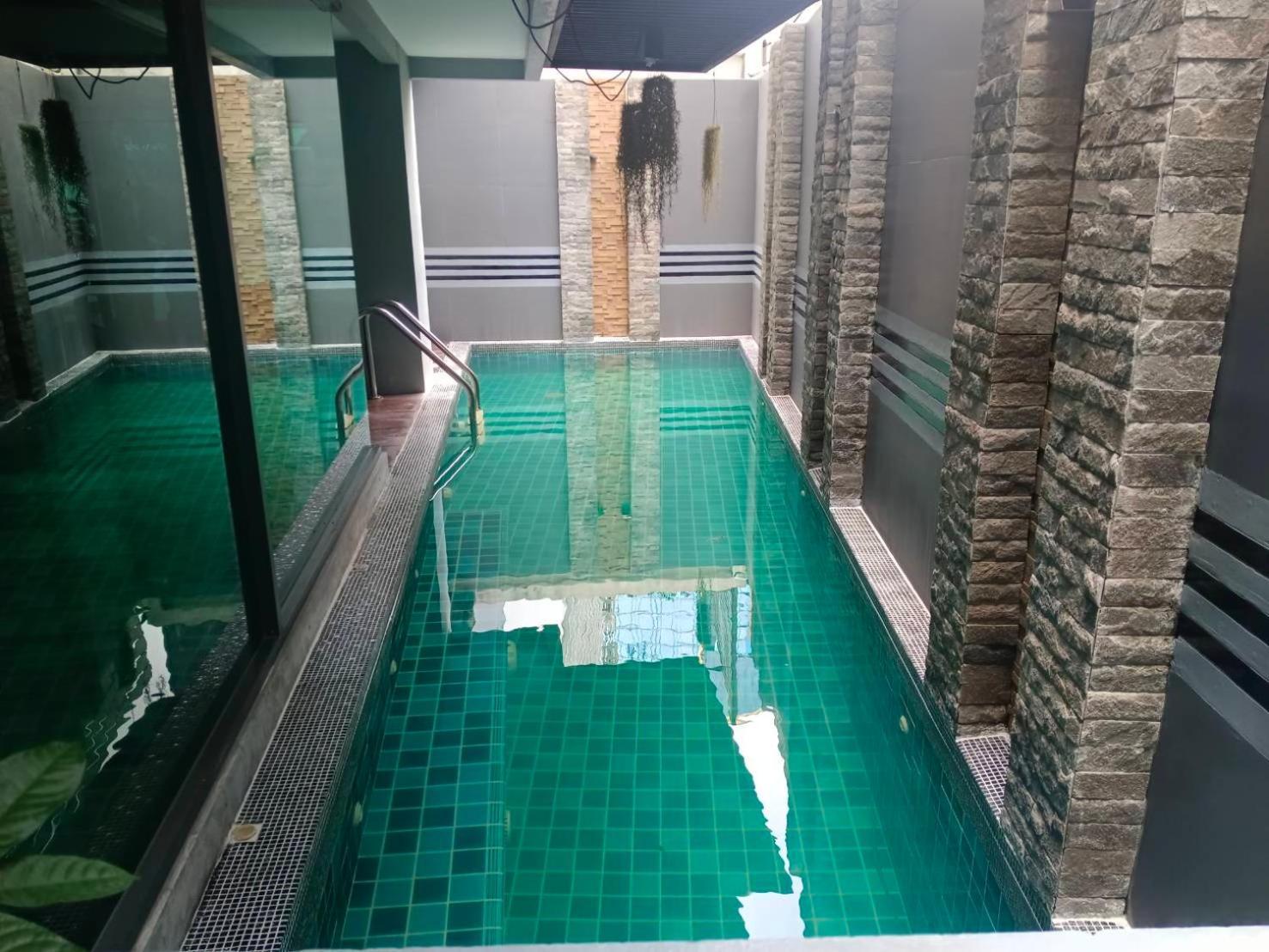 J Residence Thonglor 8 Bangkok Buitenkant foto